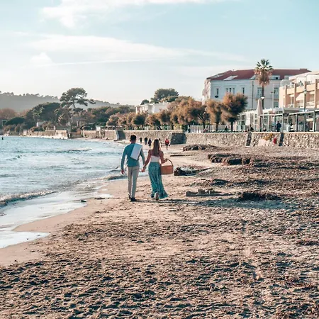 Comete - Echappee Douce A Mandrier