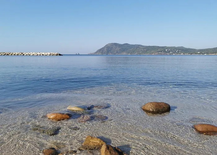 Comete - Echappee Douce A Mandrier Apartman *